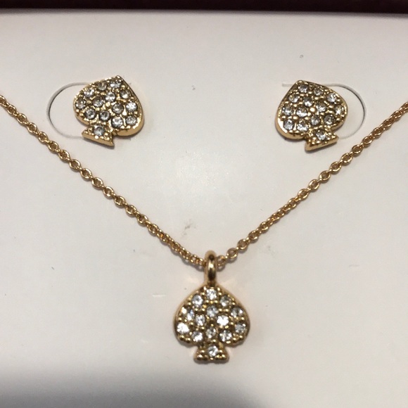 NIB- Kate Spade - signature spade set - Picture 2 of 7